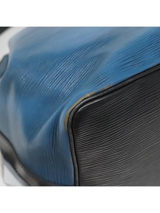 Authentic LOUIS VUITTON Epi Petit Noe Shoulder Bag Bicolor Black Blue M44152 - Picture 8 of 16